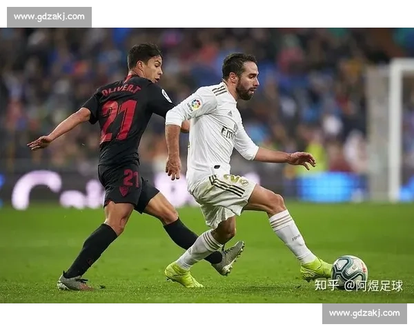 多线争冠白热化强强对话频现足球赛场迎来关键一周最新走势全面解析